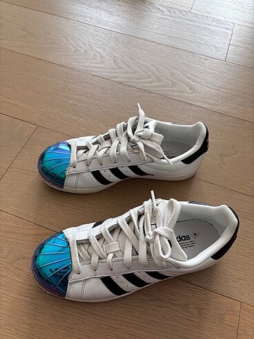 37 Beden Adidas süper star spor ayakkabı