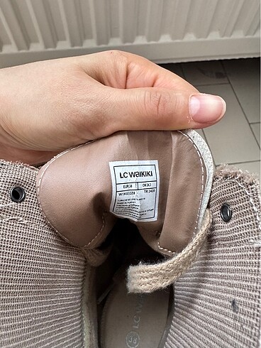 38 Beden camel Renk LC Waikiki bot