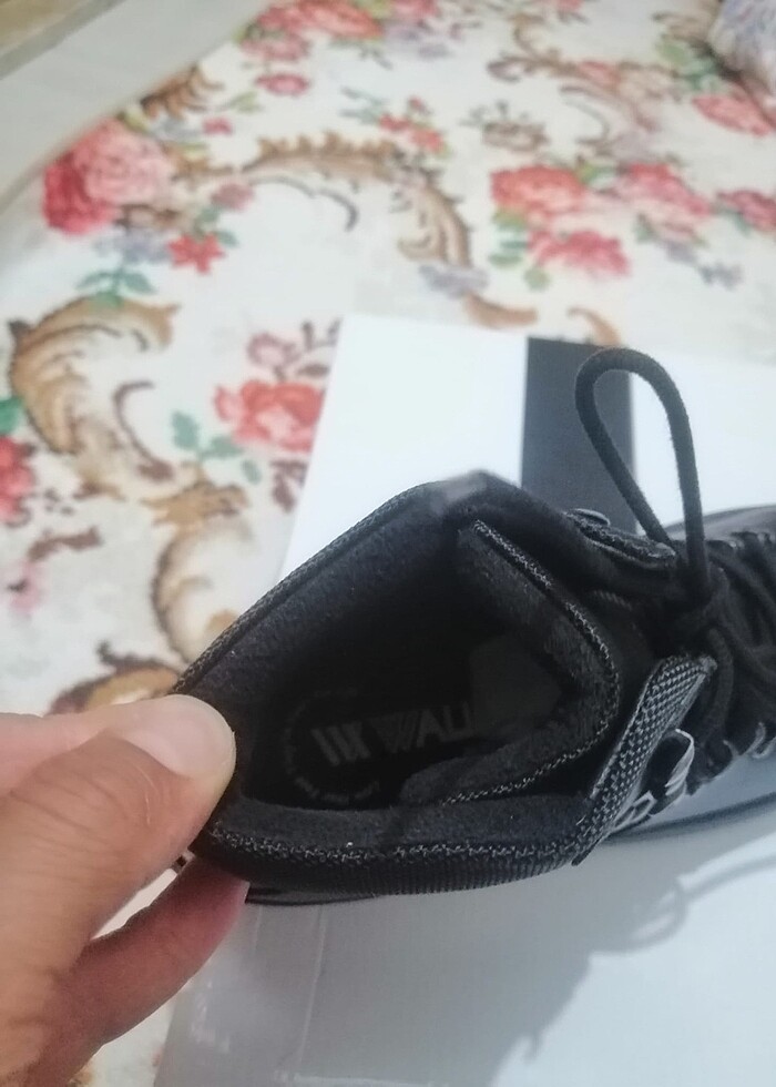 ÜÇEL- ERKEK BOT - Görsel 5