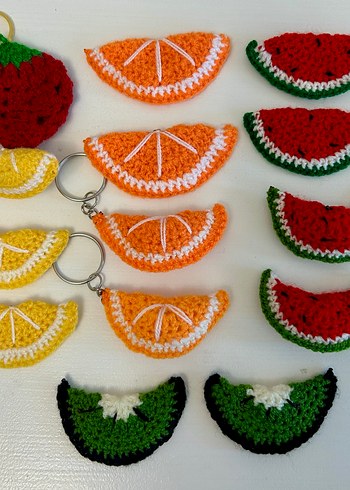 Renkli Örgü Meyve Temalı Anahtarlıklar - Görsel 4