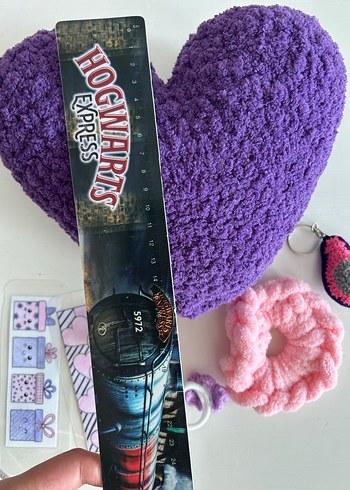 Mor Örgü Kalp Yastık ve Aksesuar Seti - Görsel 4