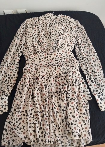 Zara Uzun Kollu V Yaka Desenli Mini Elbise