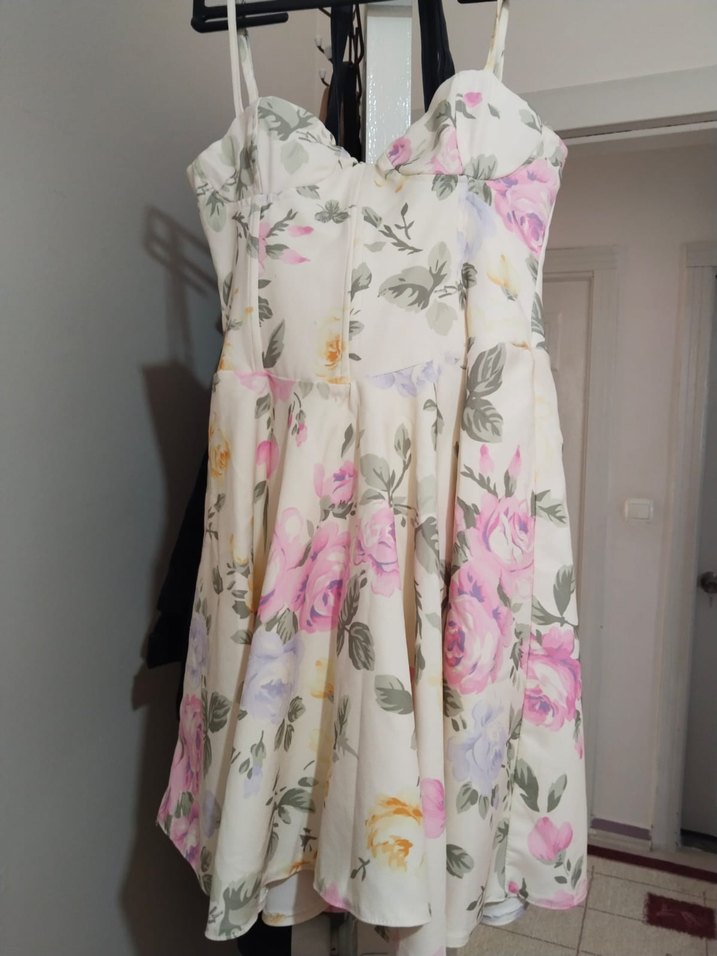 Bej Çiçek Desenli Midi Hamile Elbisesi - Görsel 2