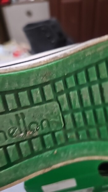 Benetton Erkek çocuk spor ayakkabı 2 kere giyildi.
