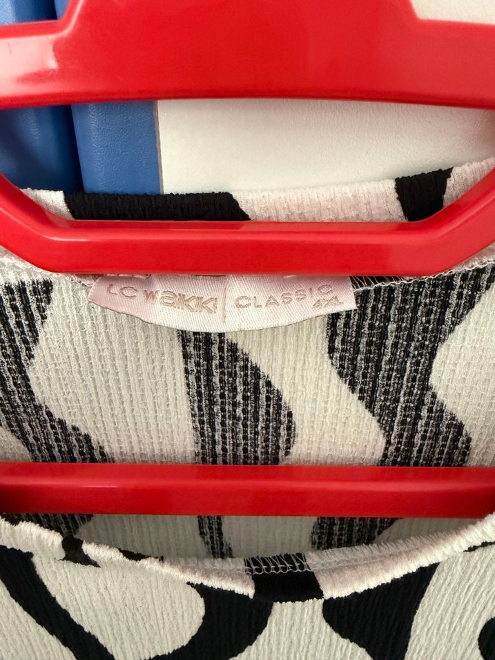 Zebra Desenli Uzun Kollu Pliseli Kadın Tunik - Görsel 3