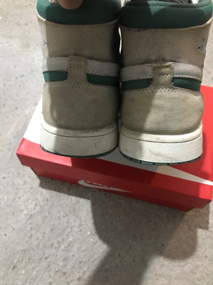 Beyaz Gri Nike Basketbol Ayakkabısı - Görsel 4