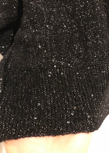 Siyah V Yakalı Örgü Kadın Kazak - Görsel 5