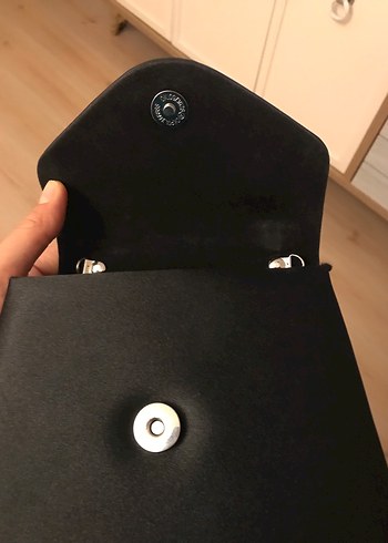 Siyah Parlak Tokalı Kadın Clutch Çanta - Görsel 4