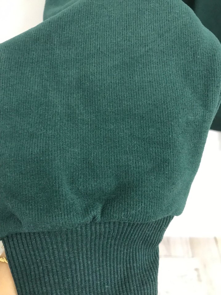 Erkek Koyu Yeşil V Yaka Triko Kazak - Görsel 2