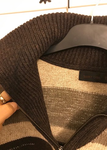 Yüksek Yakalı Gri Çizgili Yün Kazak - Görsel 8