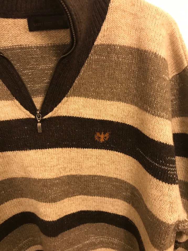 Yüksek Yakalı Gri Çizgili Yün Kazak - Görsel 4