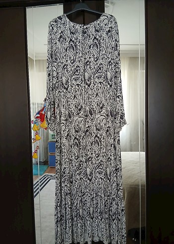 Bohem Tarzı Gri Uzun Kollu Desenli Elbise - Görsel 3