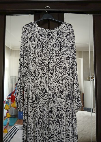 Bohem Tarzı Gri Uzun Kollu Desenli Elbise - Görsel 2