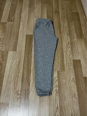 m Beden Gri Relaxed Regular fit jogger