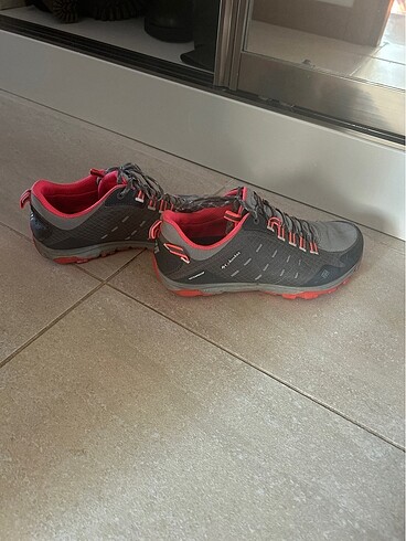 Columbia spor ayakkabi