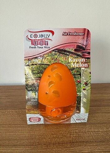 oto parfümü 