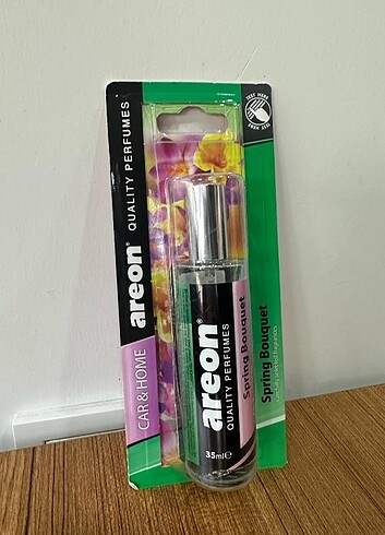  Beden Areon oto parfümü Tanesi 250 tl 3ü bir arada 650 tl