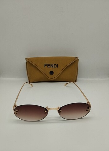 Fendi güneş gözlüğü