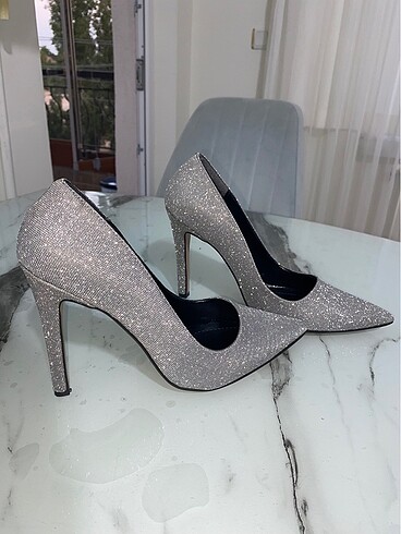 Diğer Simli stiletto