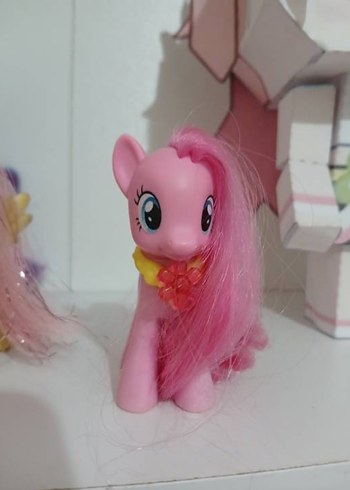 pinkie pie