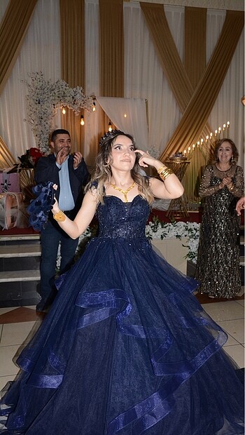 s Beden Lacivert Nişan Elbisesi