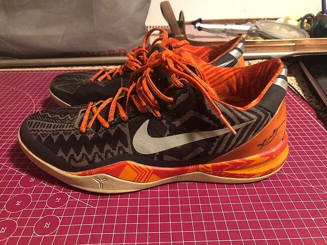 NIKE KOBE 8