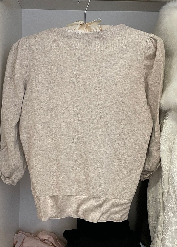 kurdele detaylı hırka - Görsel 2