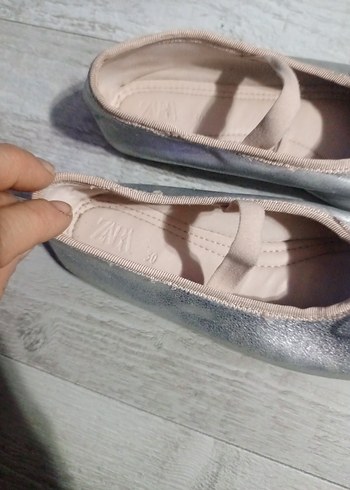 Gri Kız Çocukları Tokalı Babet Ayakkabı - Görsel 5