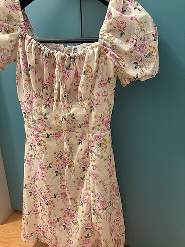 s Beden ten rengi Renk Çiçekli mini elbise