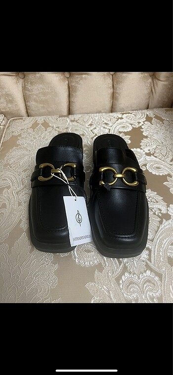 38 Beden Stradivarius ayakkabı