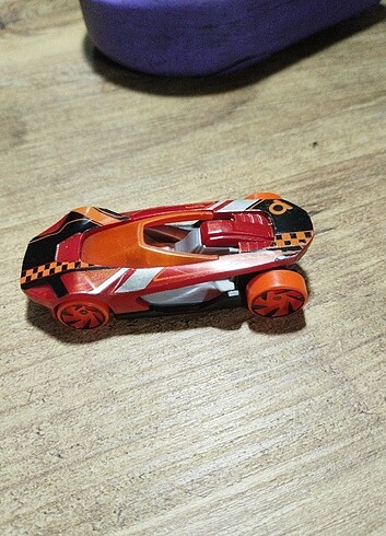  hot wheels araba