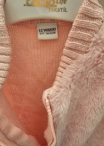 Kız Çocuk Pembe Kürklü Fermuarlı Yelek - Görsel 3