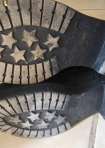 Kız Çocuk Minnie Baskılı Siyah Bot - Görsel 3