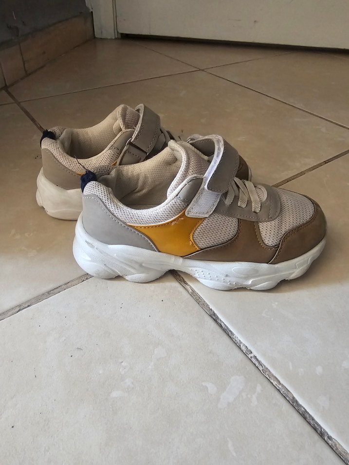 Bej Erkek Çocuk Spor Ayakkabı Cırt Cırtlı - Görsel 2