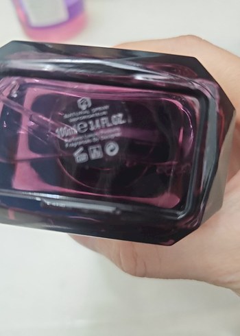 Versace Crystal Noir Kadın Parfümü - Görsel 2