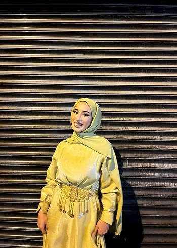 Fıstık yeşili Renk Uzun Kollu Tesettür Kına Elbisesi - Görsel 3