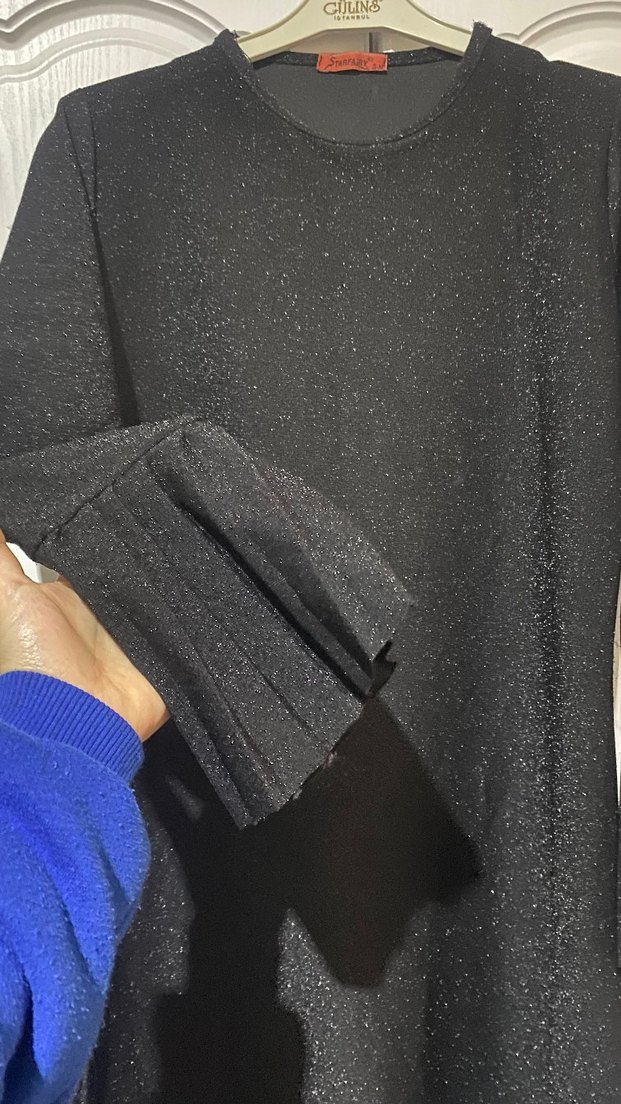 Uzun Kollu Siyah Piliseli Kadın Elbise - Görsel 2