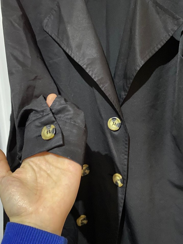 Siyah Düğmeli Uzun Kadın Trençkot - Görsel 3