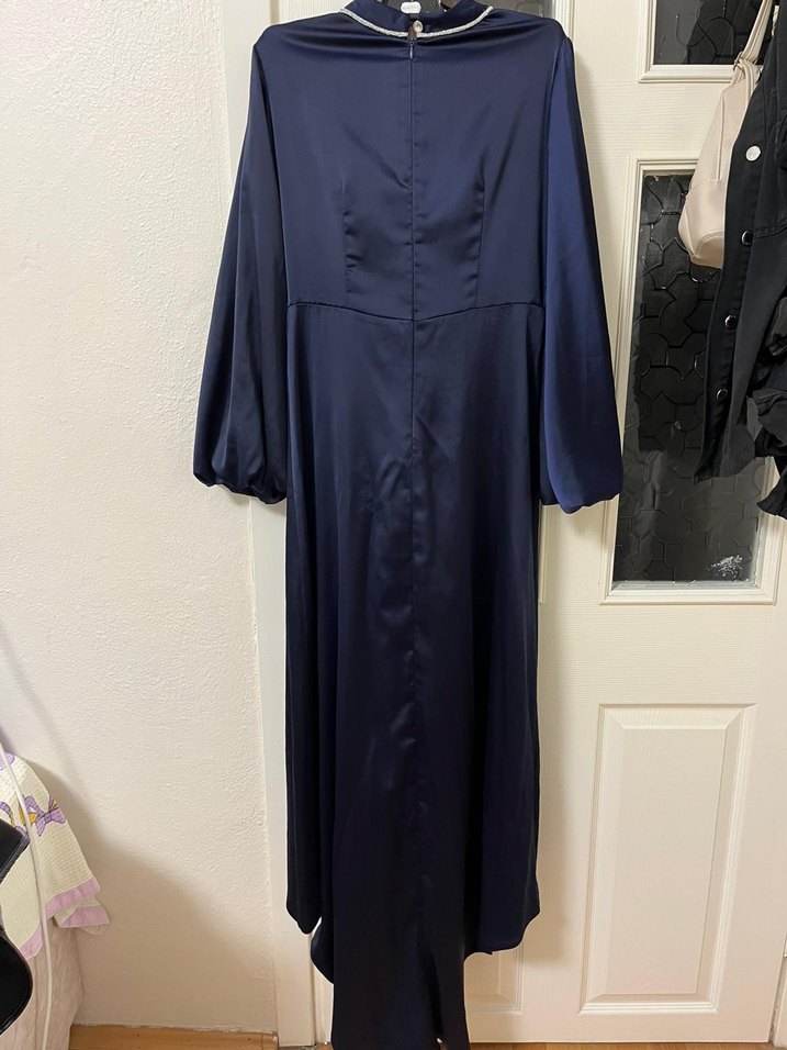 Lacivert Uzun Kollu Drapeli Uzun Elbise - Görsel 2