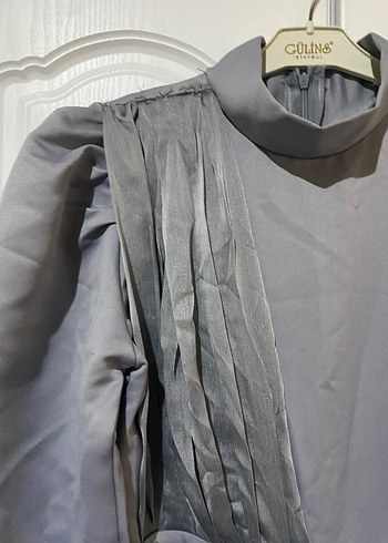 Uzun Kollu Gri Drapeli Uzun Abiye Elbise - Görsel 3