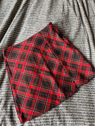 H&M H&M ekose mini etek