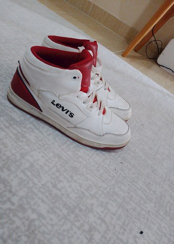 Levis Levi S Beyaz Kirmizi Yuksek Bilekli Sneaker
