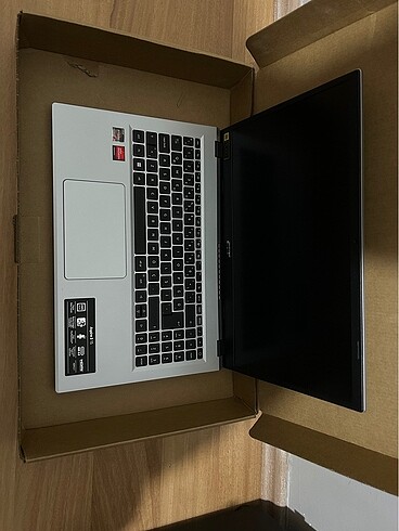 Acer bozuk laptop yedek parça niyetine