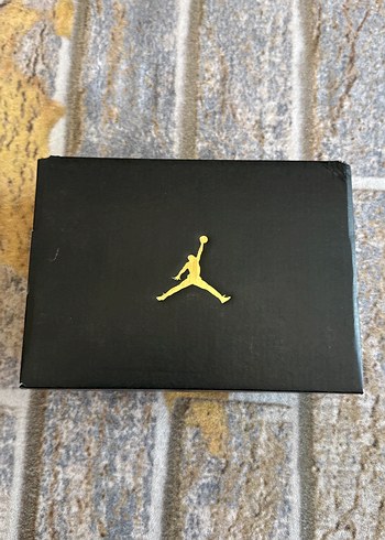 Jordan Spizike Low (TD) 23.5 numara