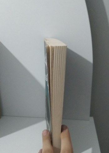 Agatha Christie - On Kişiydiler Romanı