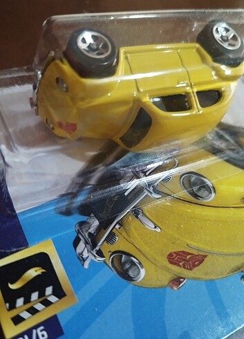 Hot Wheels Screen serisi Volkswagen Beetle (Bumblebee)