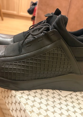 Siyah Bağcıklı Erkek Spor Bot - Görsel 4