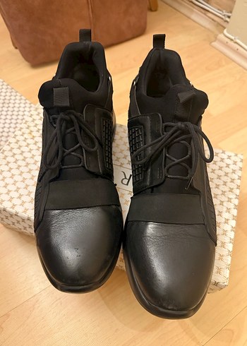 Siyah Bağcıklı Erkek Spor Bot - Görsel 2