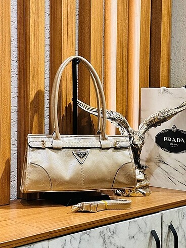 Beden çeşitli Renk Prada kol çantası