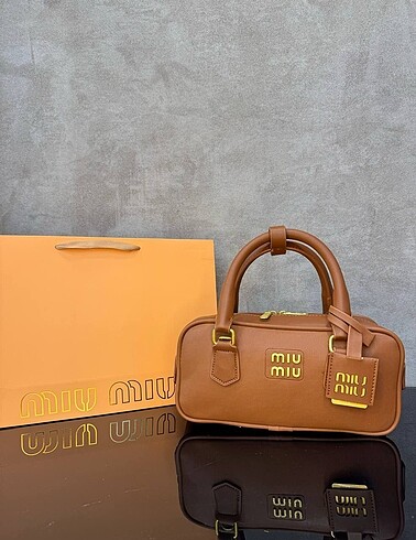 Beden çeşitli Renk Miu Miu A+++